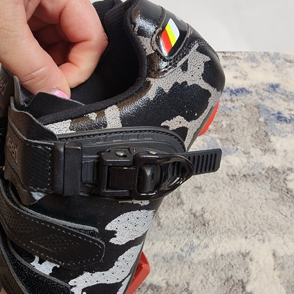 Speed Black Camo Cycling Shoes Unisex Size EU 39 New - Picture 12 of 16